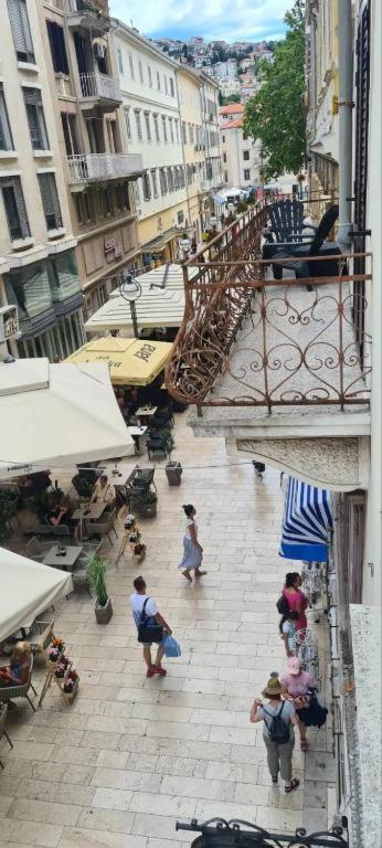 Apartman Julija 1 Rijeka Luaran gambar