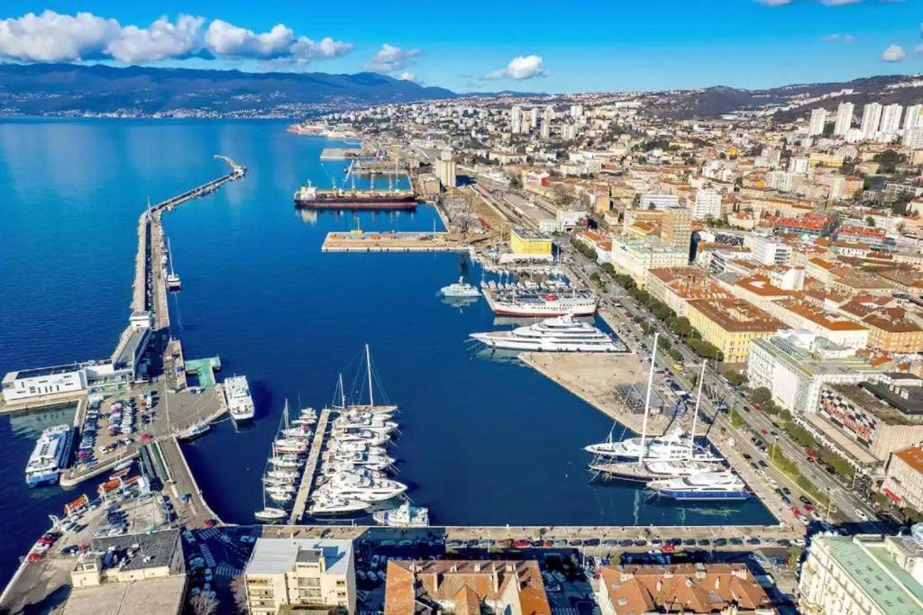 Apartman Julija 1 Rijeka Luaran gambar